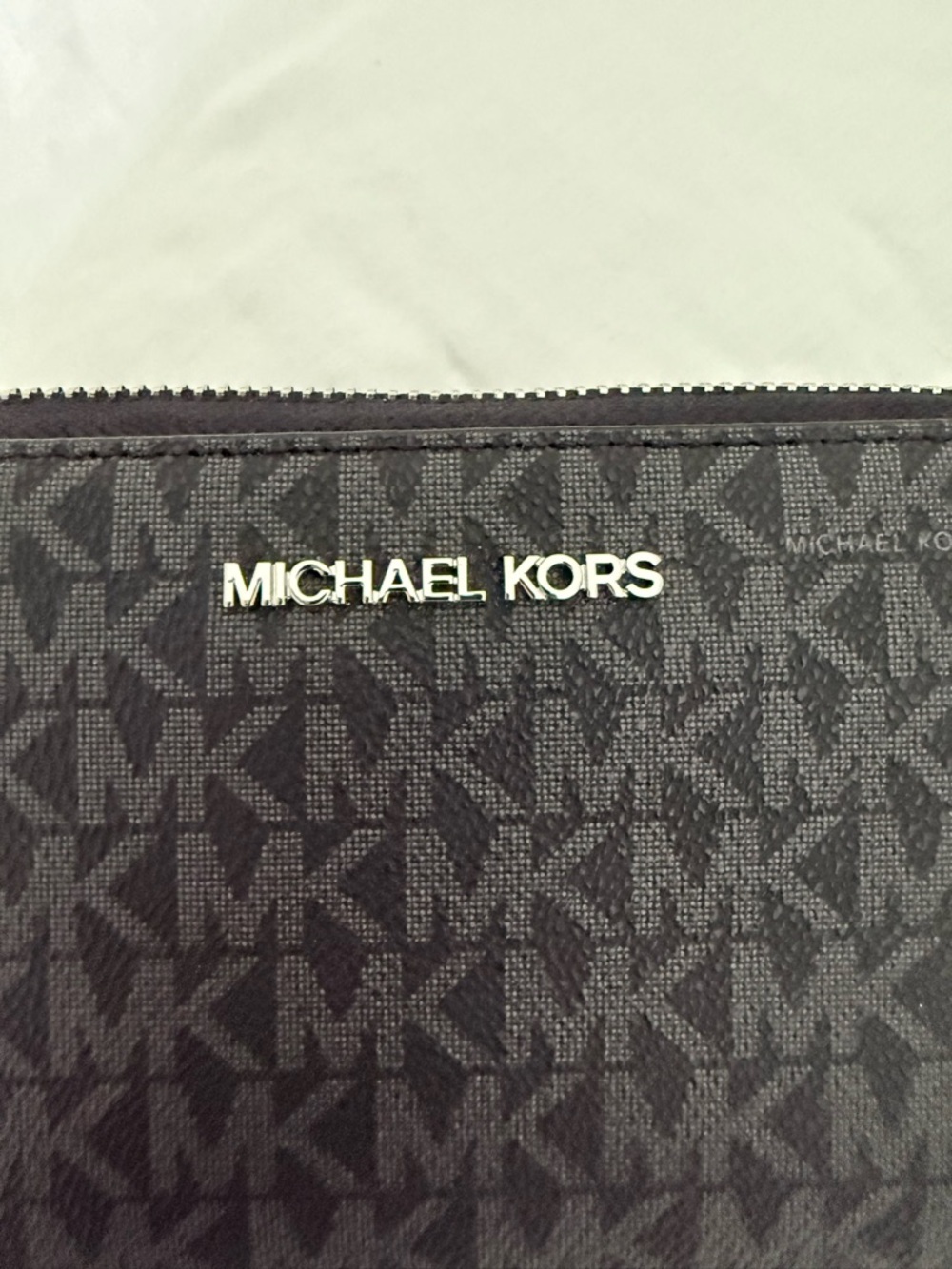 Michael Kors Black MK Logo Zip Wallet with Silver Hardware. NWOT. Never used. - Picture 3 of 5